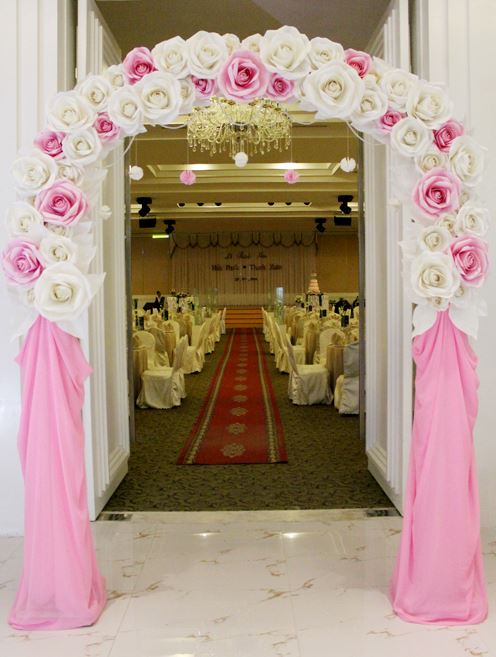 cong-hoa-cuoi
